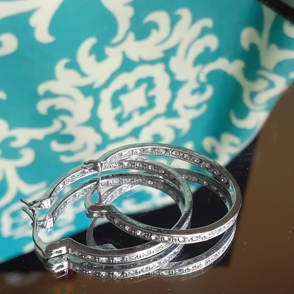 18K Gold Sapphire Hoop-1.5 inches L 1inch Diameter - Picture 5 of 7